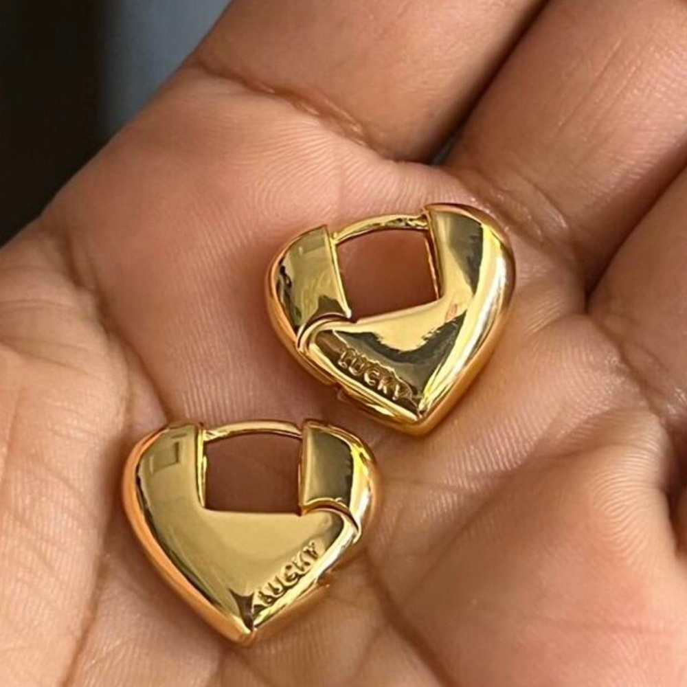 New Lucky Brand Gold Plated Chunky Heart Hoop Earrings - Picture 7 of 16
